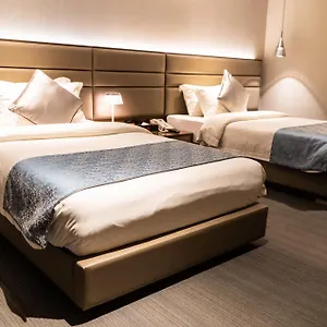Hotel Omni Residency